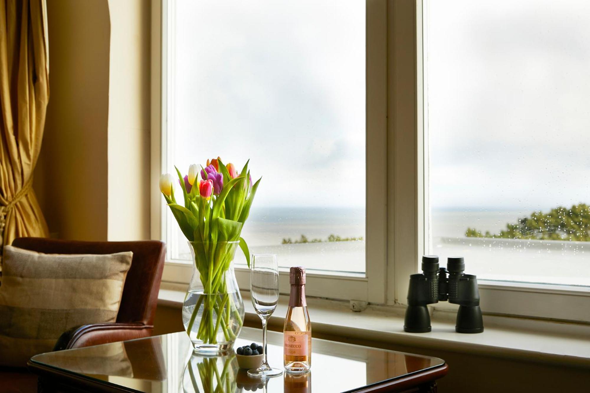 Mansion House Hotel Скарбъро Екстериор снимка