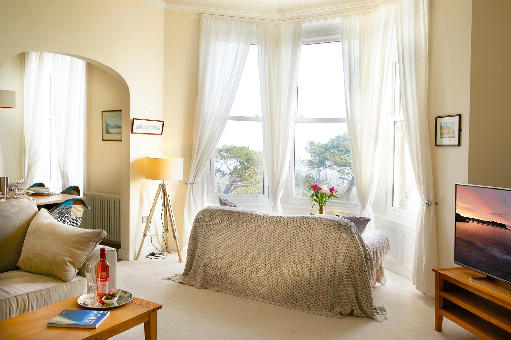 Mansion House Hotel Скарбъро Екстериор снимка