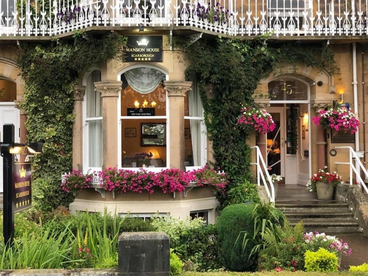 Mansion House Hotel Скарбъро Екстериор снимка The hotel in 2012